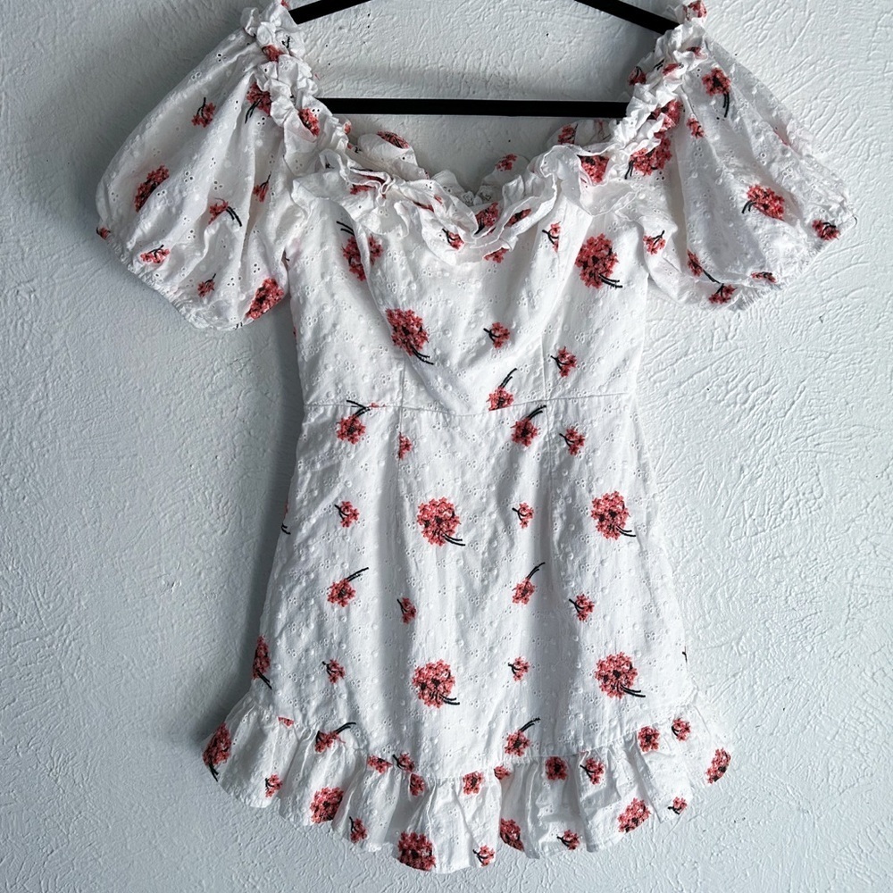 Saints + Secrets White Eyelet Floral Puff Sleeve Mini Dress 100% Cotton Small